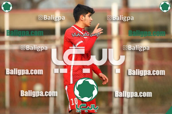 پرسپولیس 1–2 پیروزان تکین ایرانیان