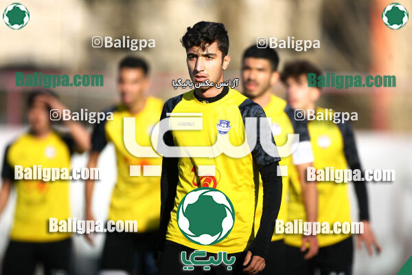 پرسپولیس 3–1 پدیده غرب پویان