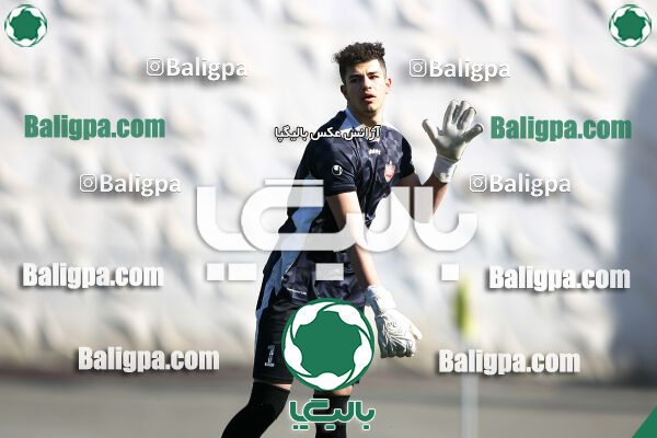 استقلال 0–1 پرسپولیس