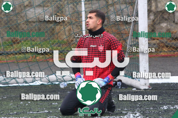 پرسپولیس 2–2 استقلال