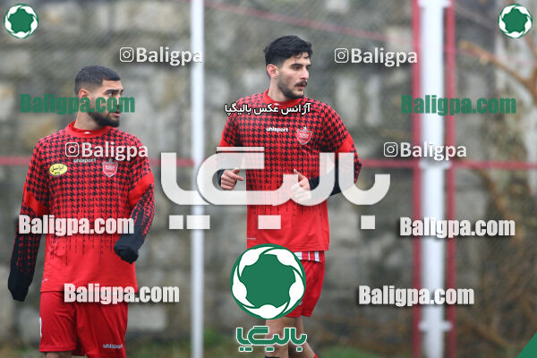 پرسپولیس 2–2 استقلال