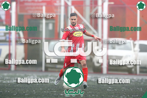 پرسپولیس 2–2 استقلال