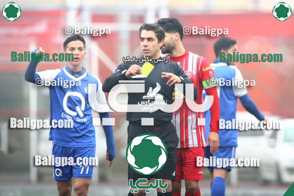 پرسپولیس 2–2 استقلال