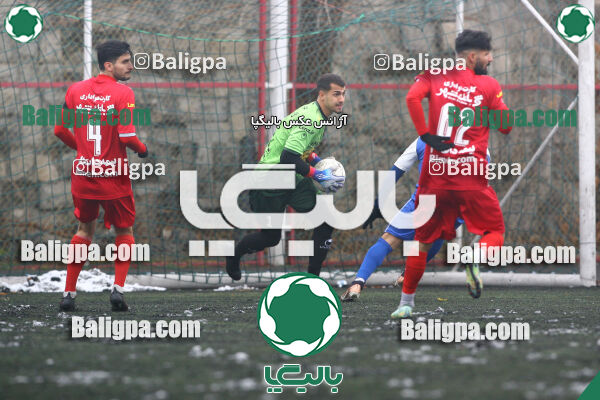 پرسپولیس 2–2 استقلال