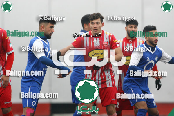 پرسپولیس 2–2 استقلال