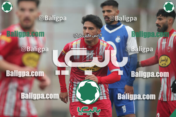 پرسپولیس 2–2 استقلال