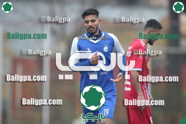 پرسپولیس 2–2 استقلال