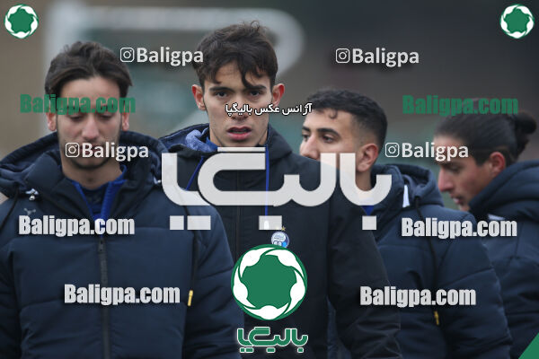 پرسپولیس 2–2 استقلال