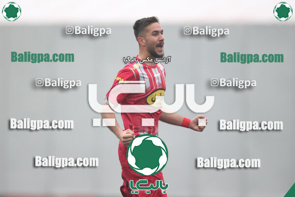 پرسپولیس 2–2 استقلال