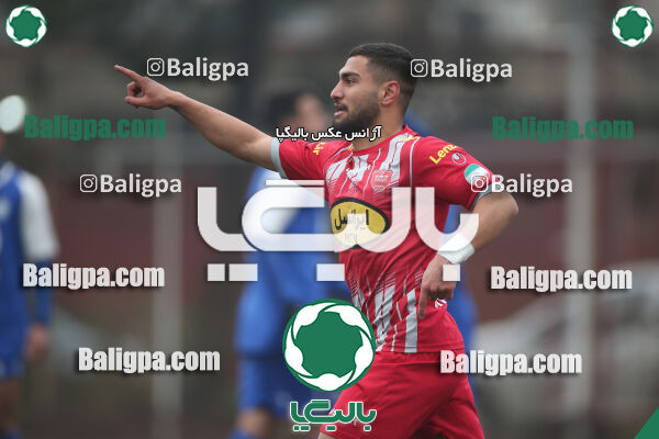 پرسپولیس 2–2 استقلال