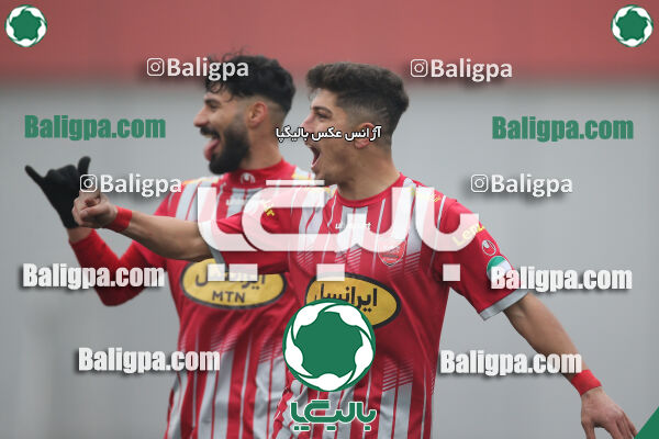 پرسپولیس 2–2 استقلال