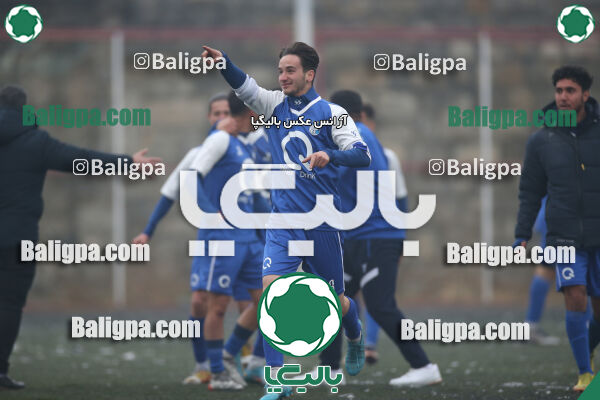 پرسپولیس 2–2 استقلال