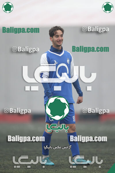 پرسپولیس 2–2 استقلال