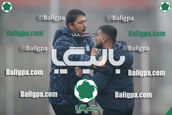 پرسپولیس 2–2 استقلال