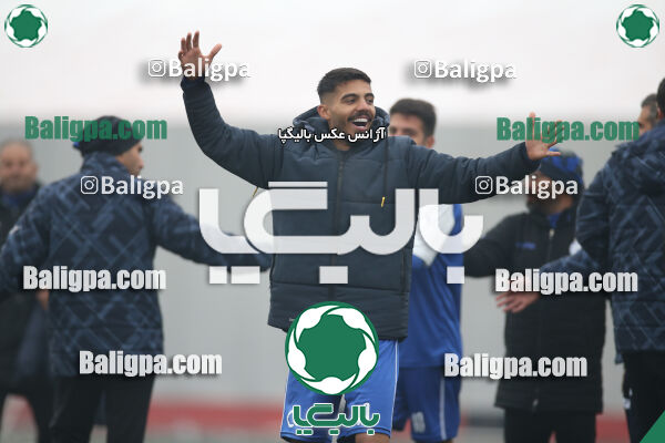 پرسپولیس 2–2 استقلال