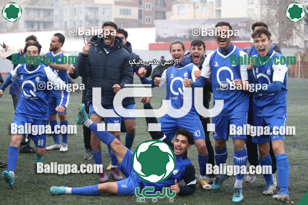 پرسپولیس 2–2 استقلال