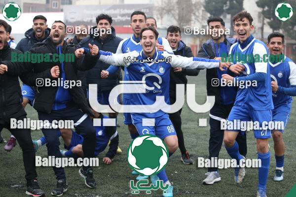 پرسپولیس 2–2 استقلال