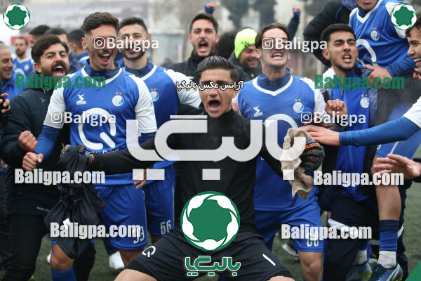 پرسپولیس 2–2 استقلال