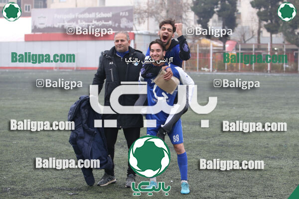 پرسپولیس 2–2 استقلال