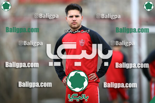 پرسپولیس 2–1 شاهین