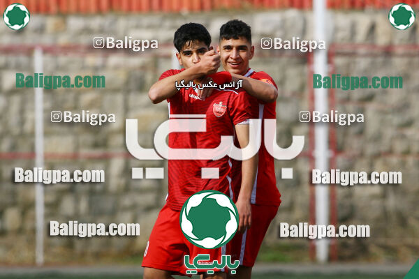 پرسپولیس 2–1 شاهین