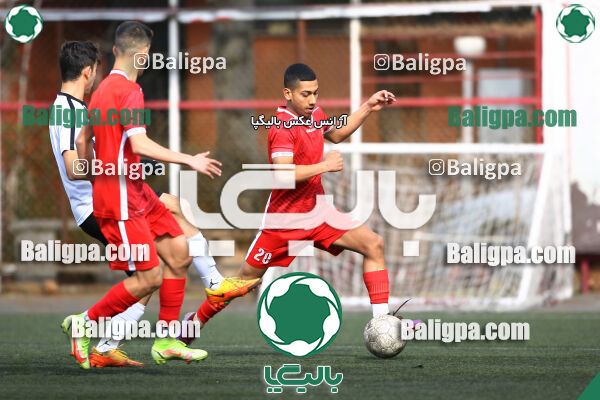 پرسپولیس 2–1 شاهین