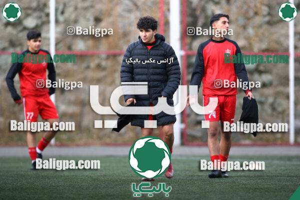 پرسپولیس 2–1 شاهین