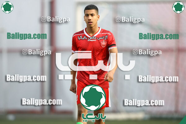 پرسپولیس 2–1 شاهین