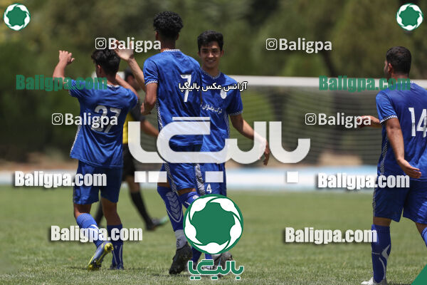 وحدت بروجرد 1–1 پرسپولیس