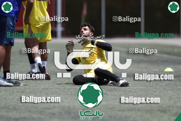 پرسپولیس ۰ - ۴ عقاب