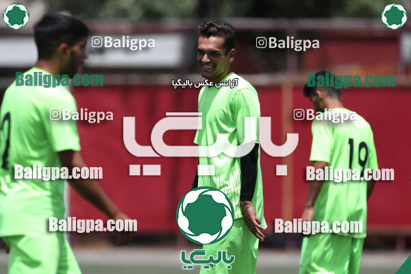 پرسپولیس ۰ - ۴ عقاب
