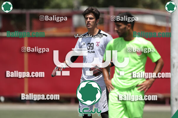 پرسپولیس ۰ - ۴ عقاب