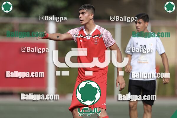 پرسپولیس 6–2 احسان ری