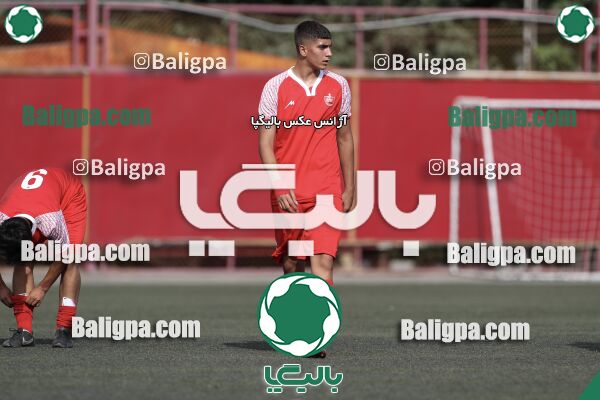 پرسپولیس 6–2 احسان ری