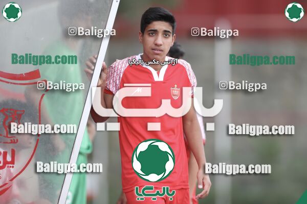پرسپولیس 6–2 احسان ری