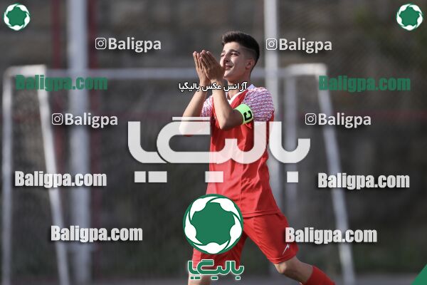 پرسپولیس 6–2 احسان ری