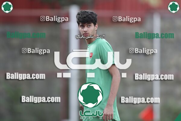 پرسپولیس 6–2 احسان ری