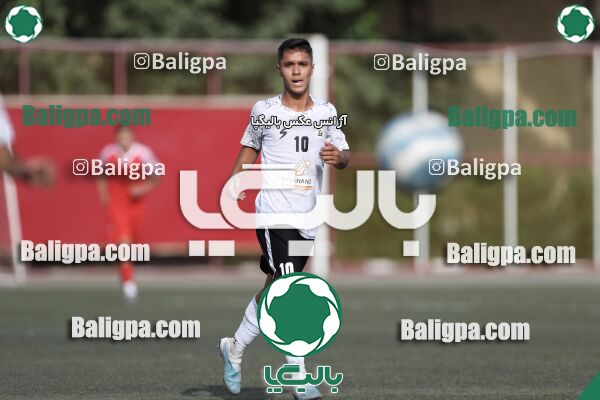پرسپولیس 6–2 احسان ری