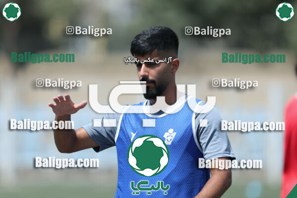 پیکان 1–1 هوادار