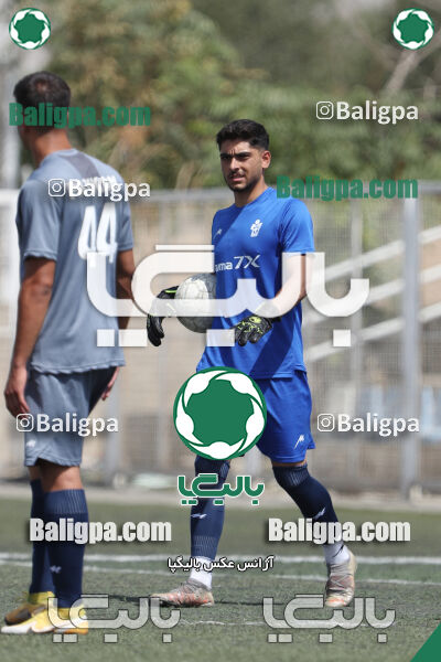 پیکان 1–1 هوادار