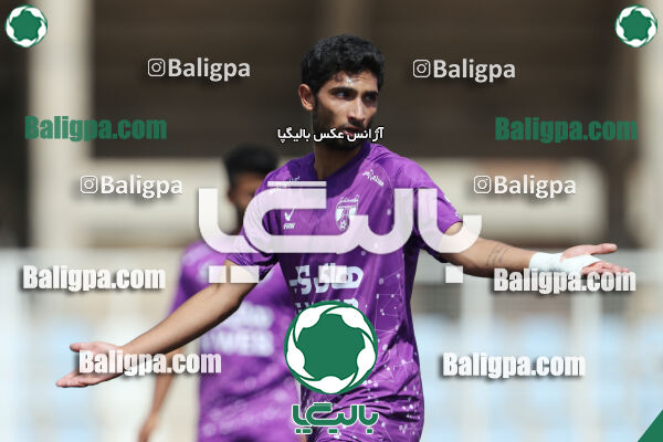پیکان 1–1 هوادار