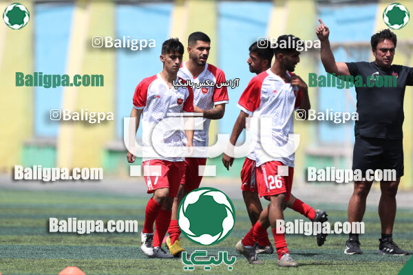مقاومت 1–3 پرسپولیس