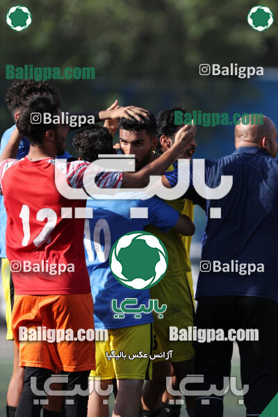 هوادار 1–2 پترو اطلس