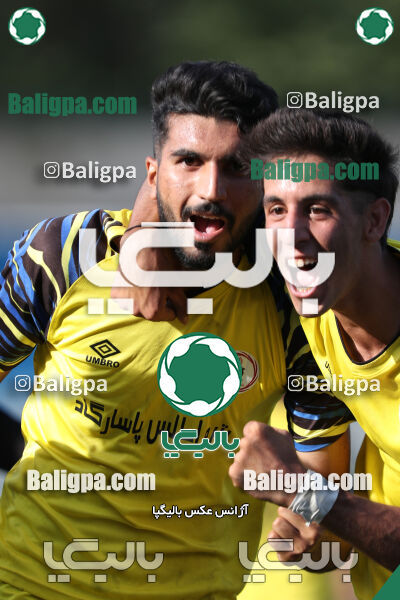 هوادار 1–2 پترو اطلس