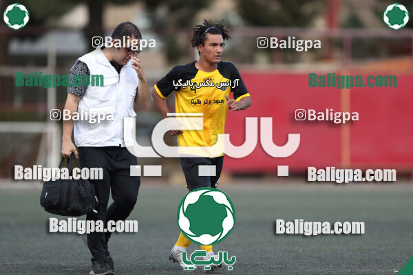 پرسپولیس 1–1 ماهور ری