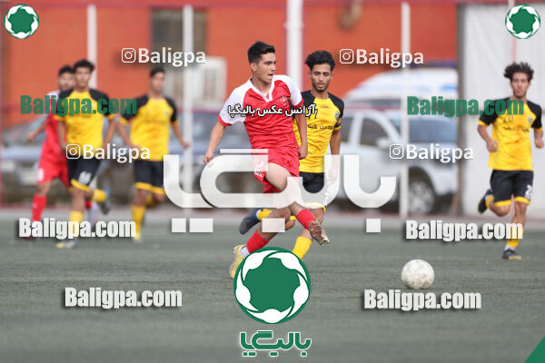پرسپولیس 1–1 ماهور ری