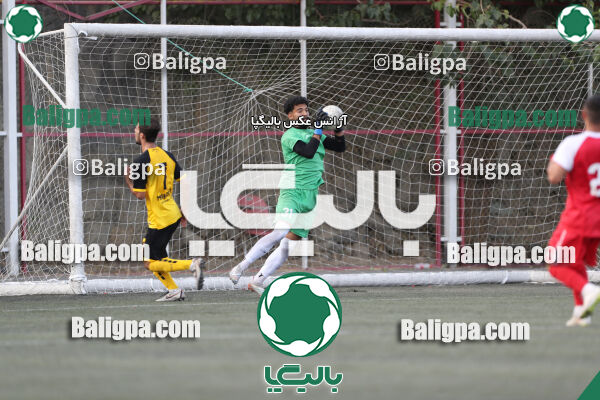 پرسپولیس 1–1 ماهور ری