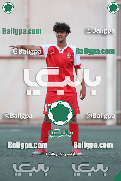 پرسپولیس 1–1 ماهور ری