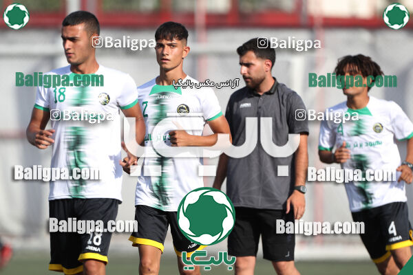 پرسپولیس 1–1 ماهور ری