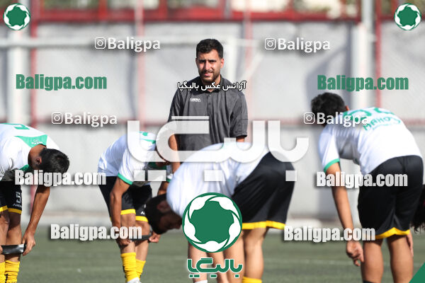 پرسپولیس 1–1 ماهور ری